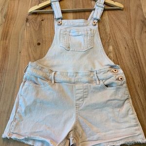 Light pink Abercrombie overalls
